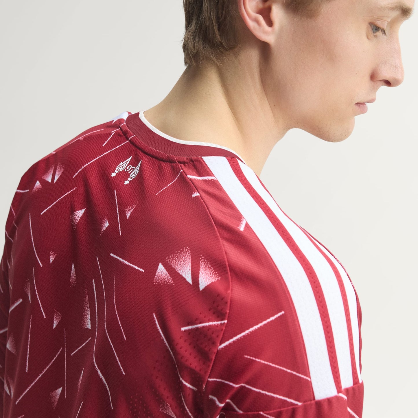 Camisa Manga Longa Adidas Liverpool 2026/27 I Jogador - imagem 7