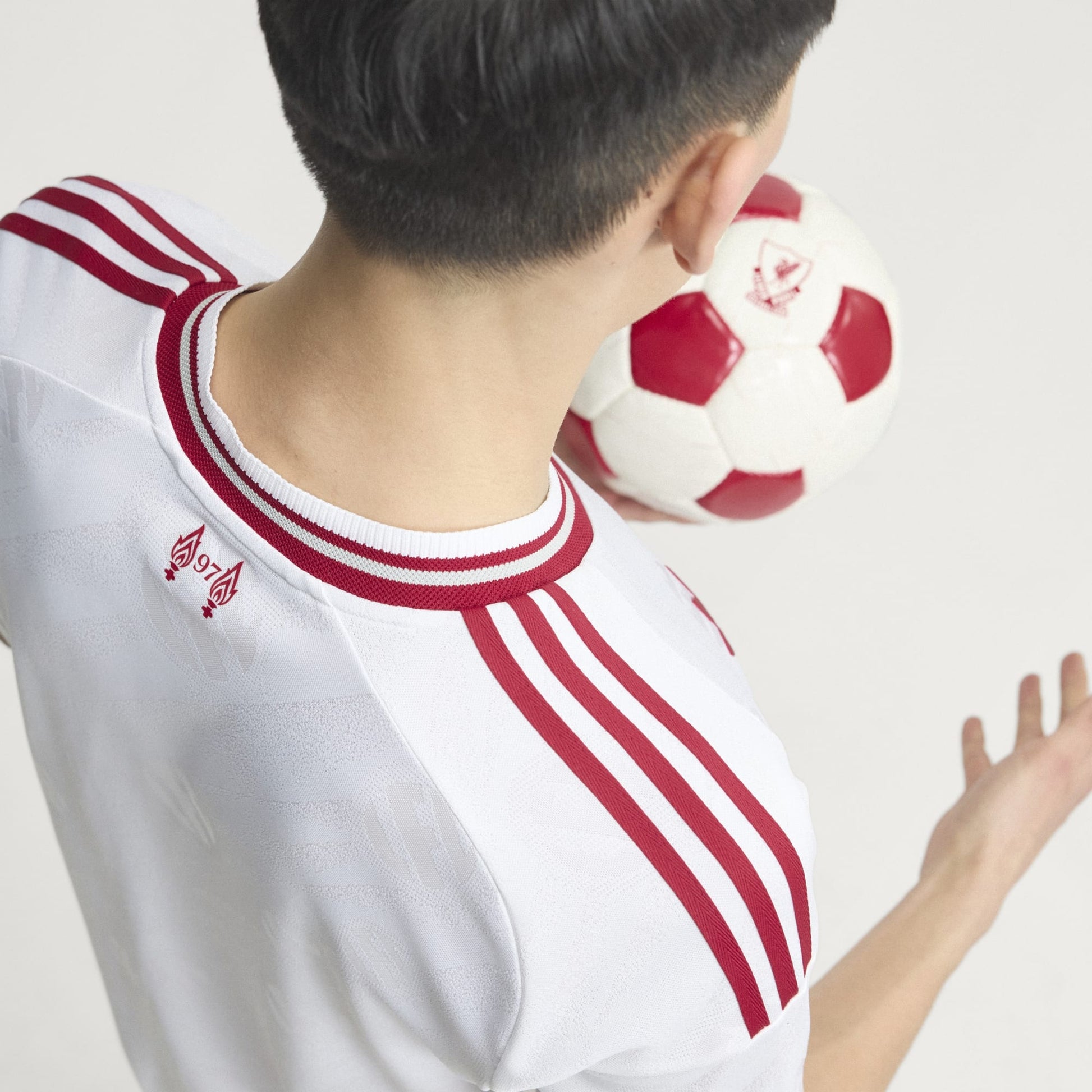 Camisa Adidas Liverpool 2026/27 II Jogador - imagem 8