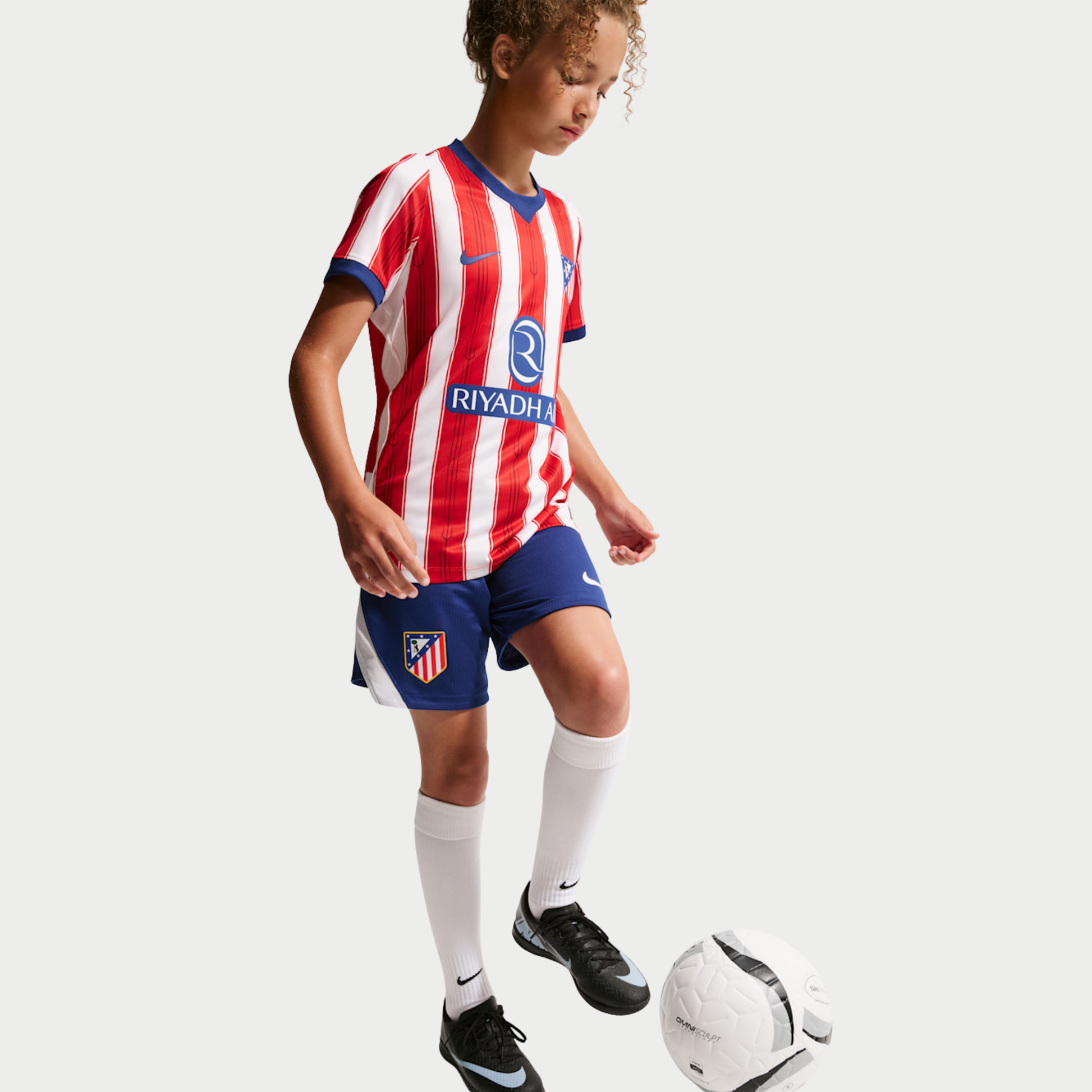 Conjunto Infantil Nike Atlético de Madrid 2026/27 I - imagem 3