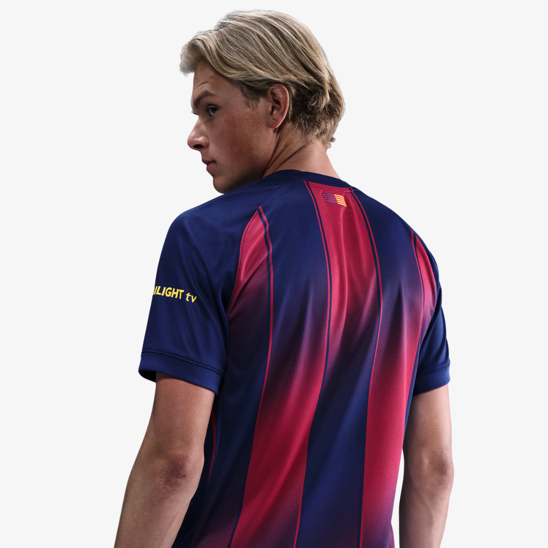 Camisa Nike Barcelona 2025/26 I Torcedor - imagem 4