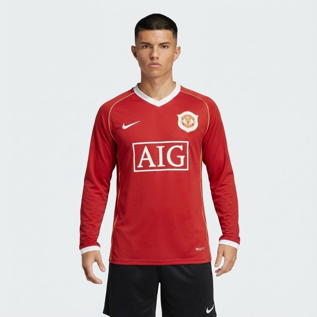 Camisa Retrô Manchester United 2006/07 I Manga Longa