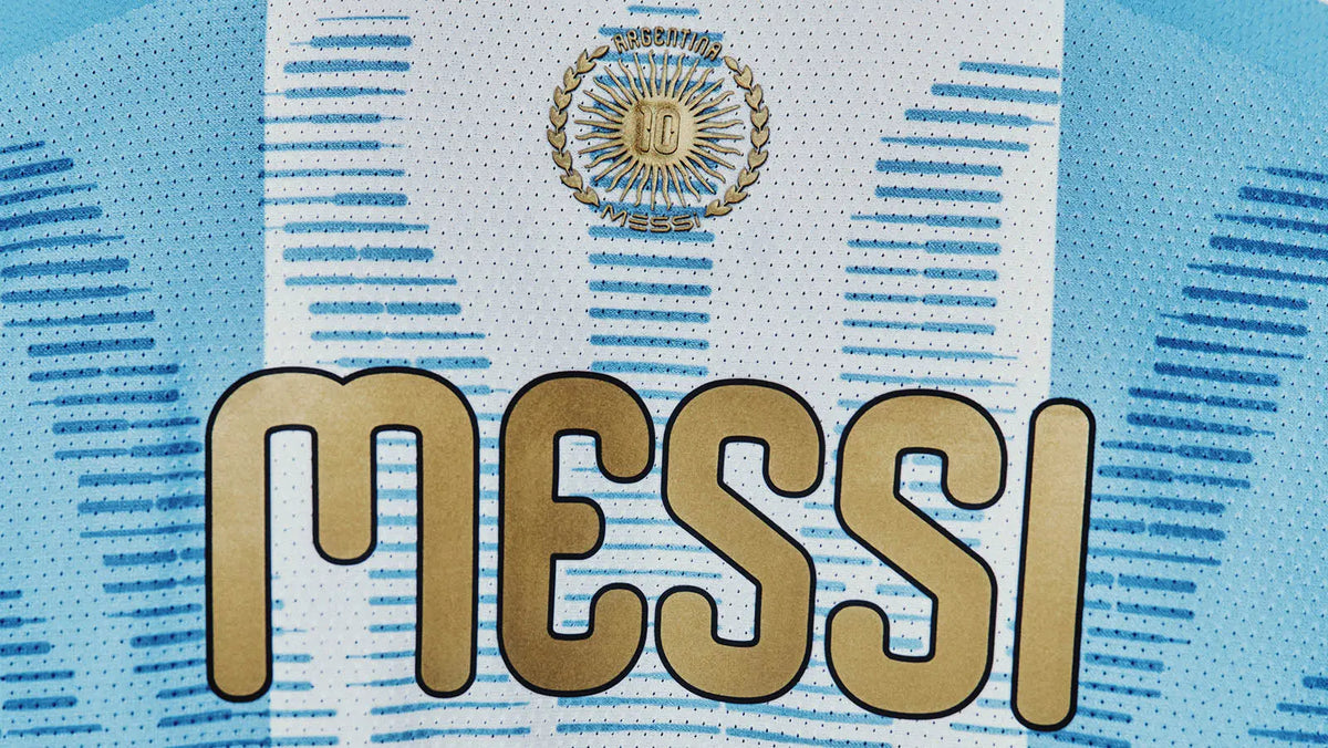 Camisa Argentina Especial Messi 2026 (MESSI 10) Jogador Masculina - Azul e branca