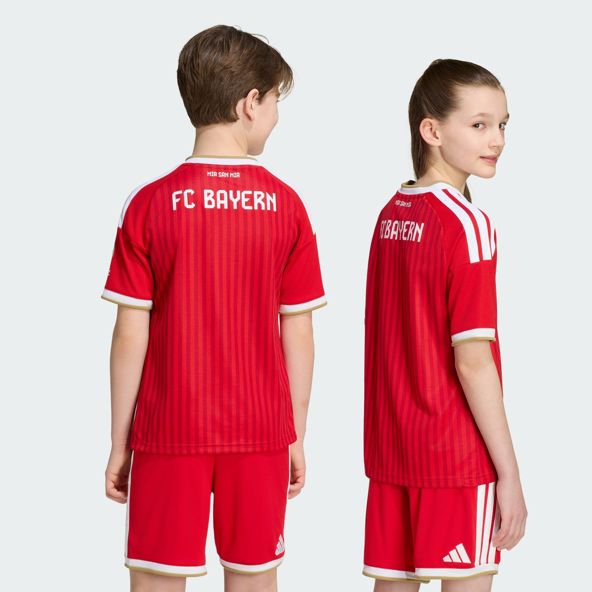 Conjunto Infantil Adidas Bayern de Munique 2026/27 I - 2
