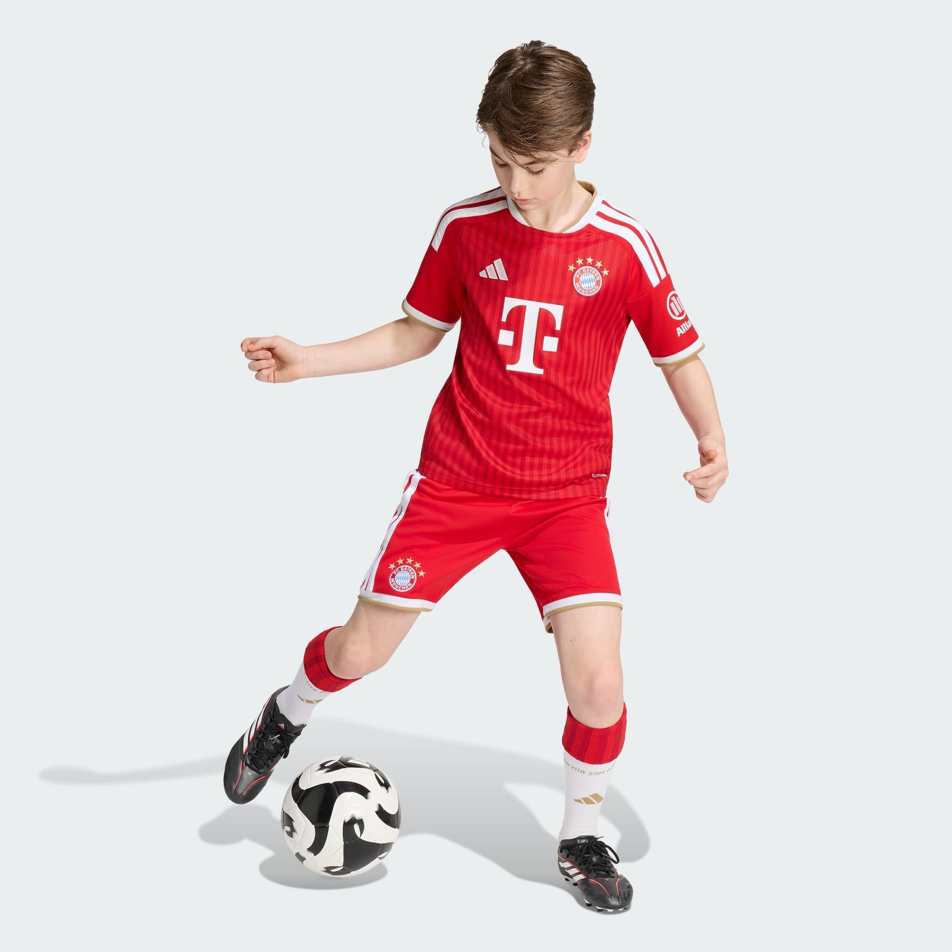 Conjunto Infantil Adidas Bayern de Munique 2026/27 I - 5