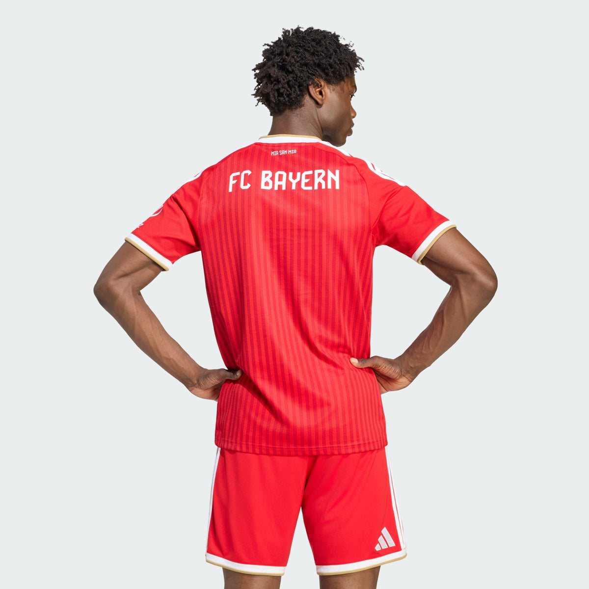 Camisa Adidas Bayern de Munique 2026/27 I - 4