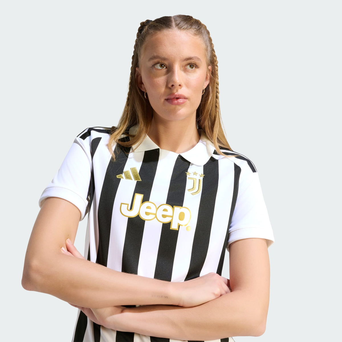 Camisa Feminina Adidas Juventus 2026/27 I - 6