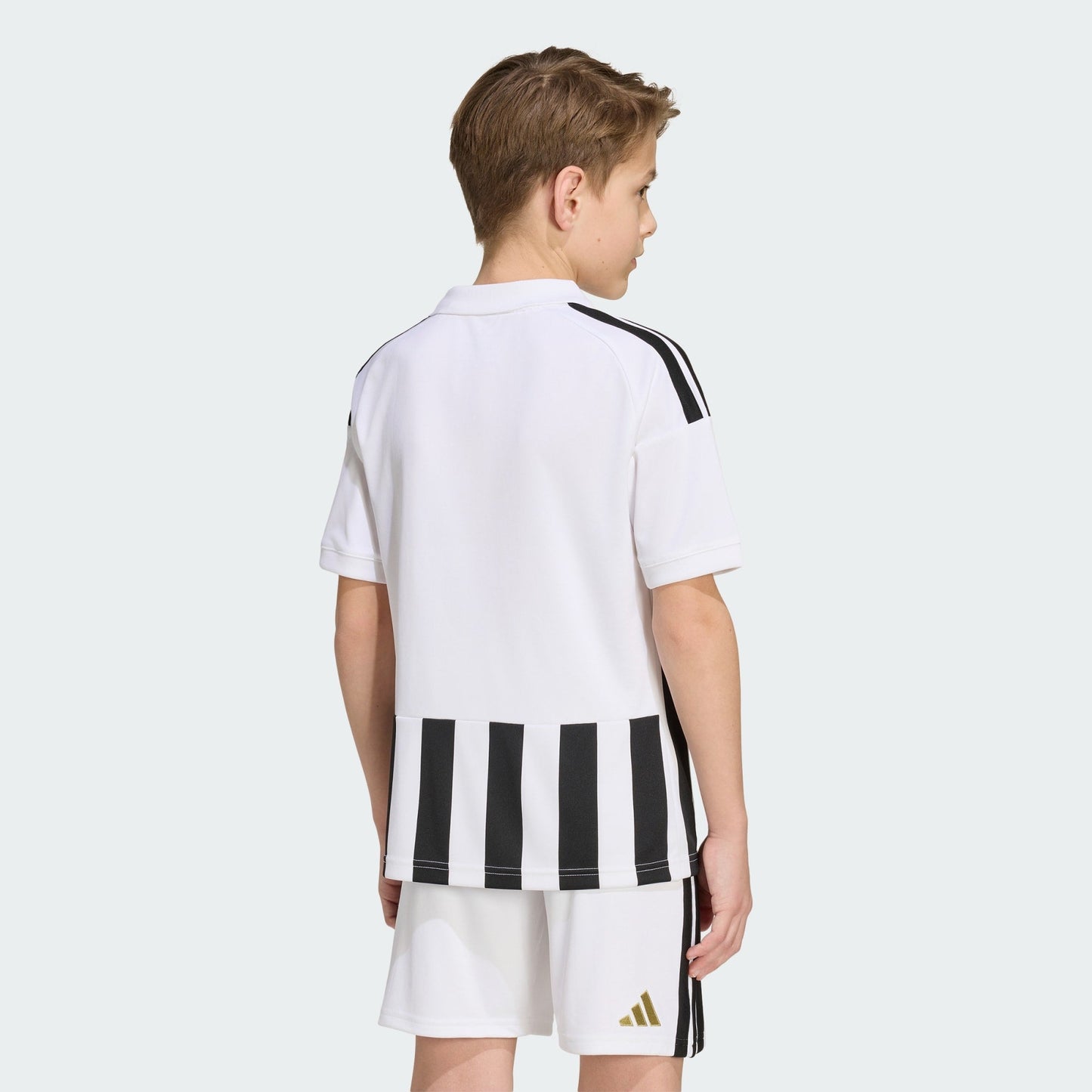 Conjunto Infantil Adidas Juventus 2026/27 I - 6