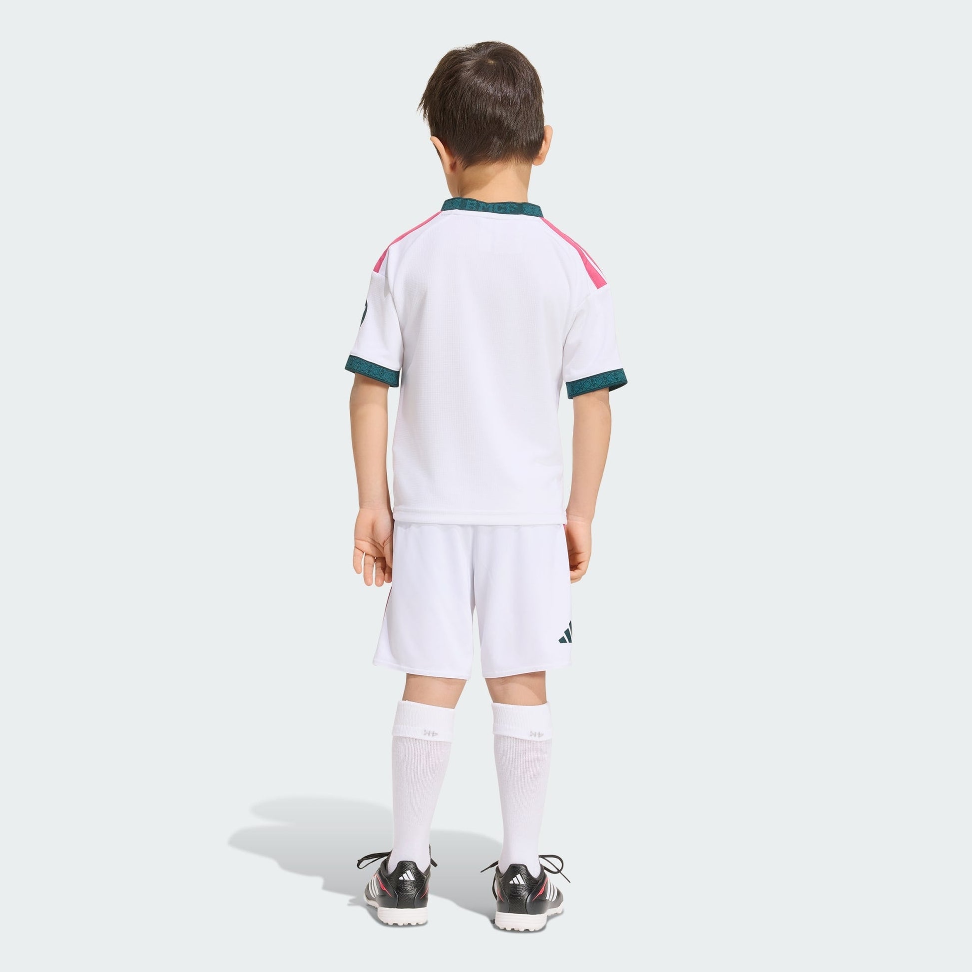 Conjunto Infantil Adidas Real Madrid 2026/27 I - 4