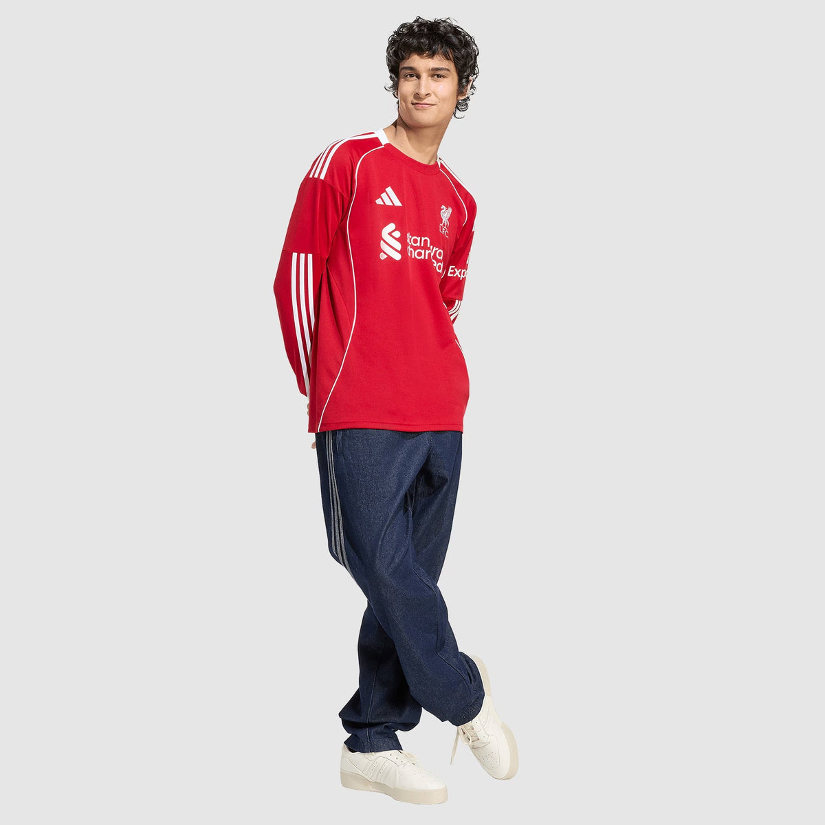 Camisa adidas Liverpool 2025/26 I Manga Longa - imagem 2