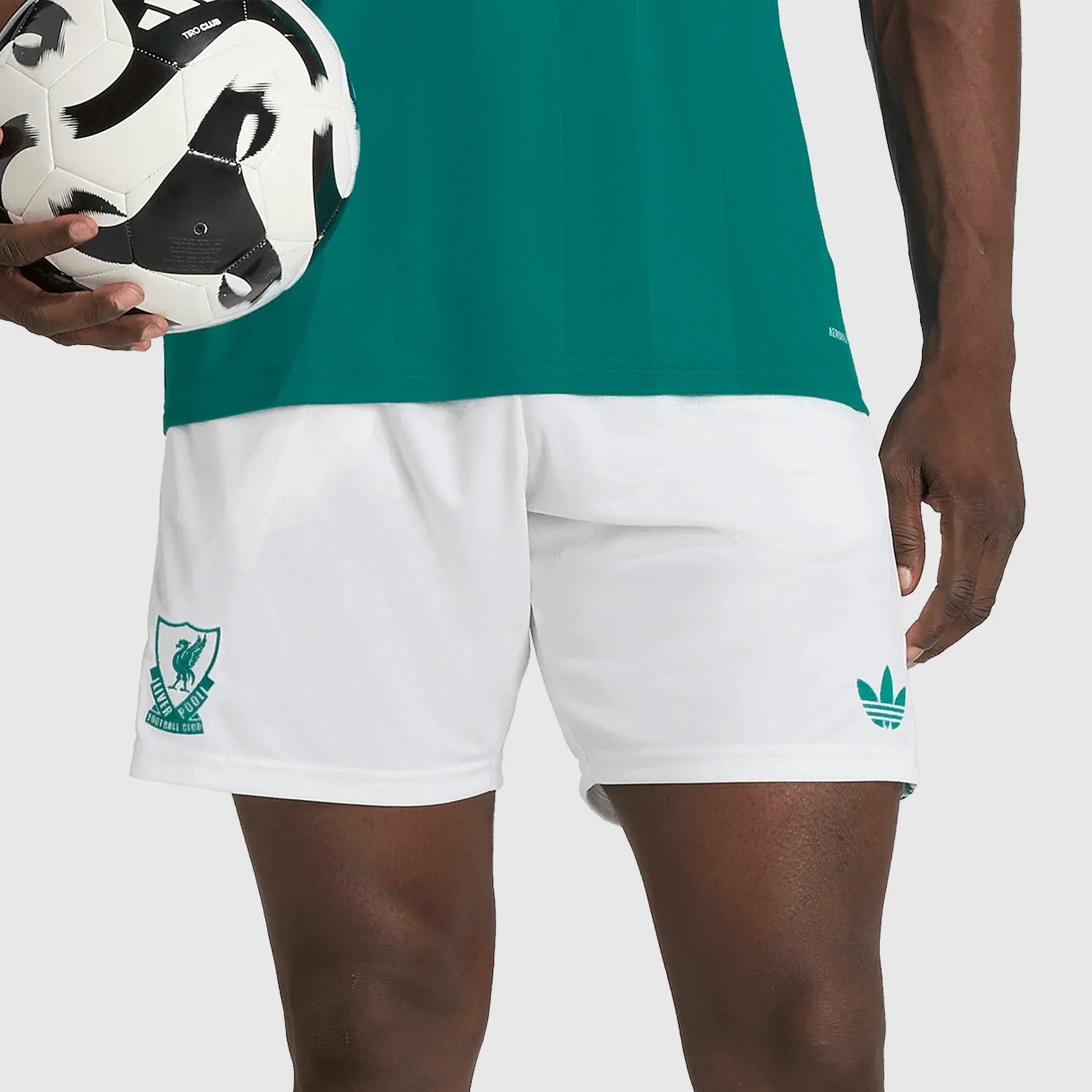 Shorts Adidas Liverpool 2025/26 III - imagem 2