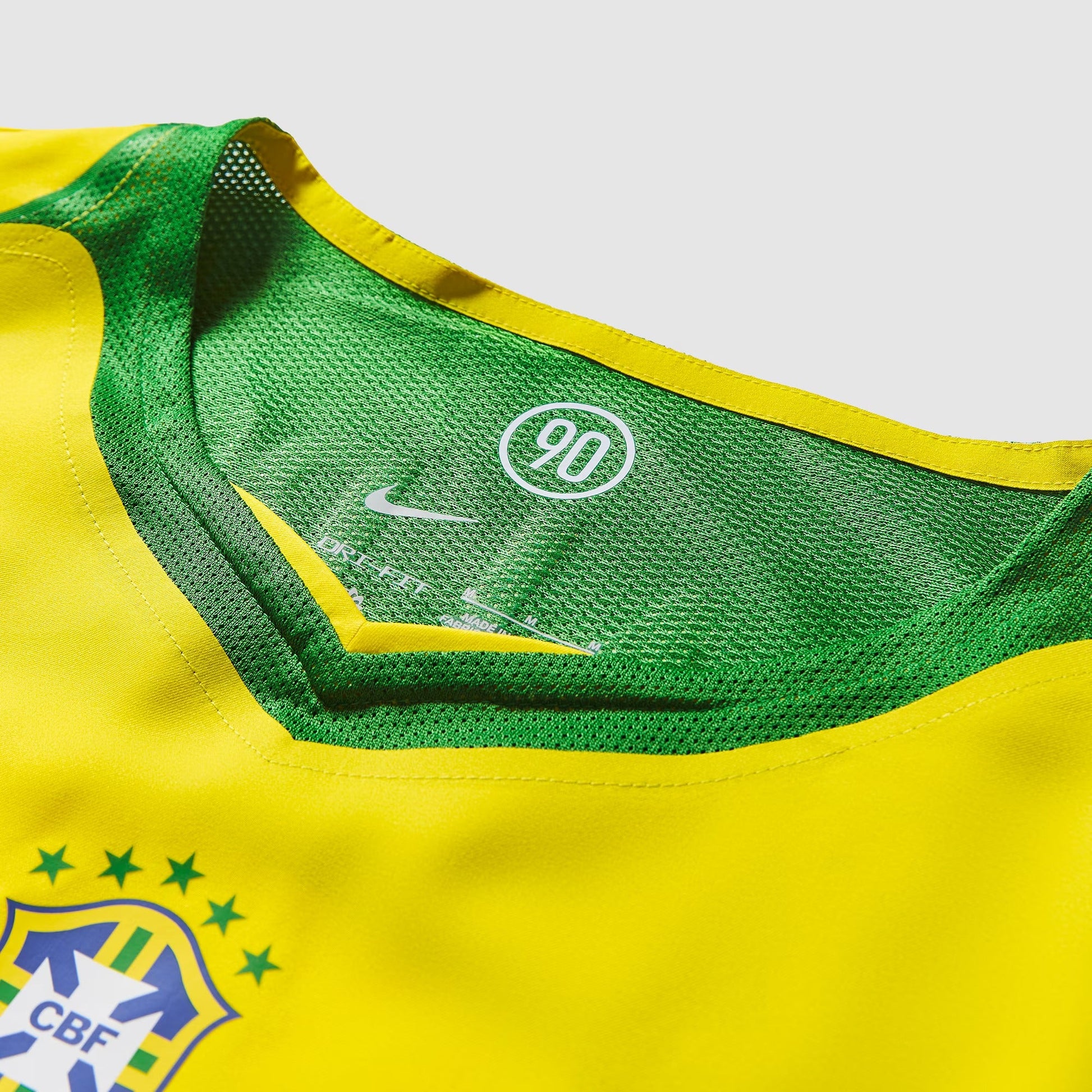 Camisa Nike Brasil Reedição Total 90 Ronaldinho Masculina - imagem 3